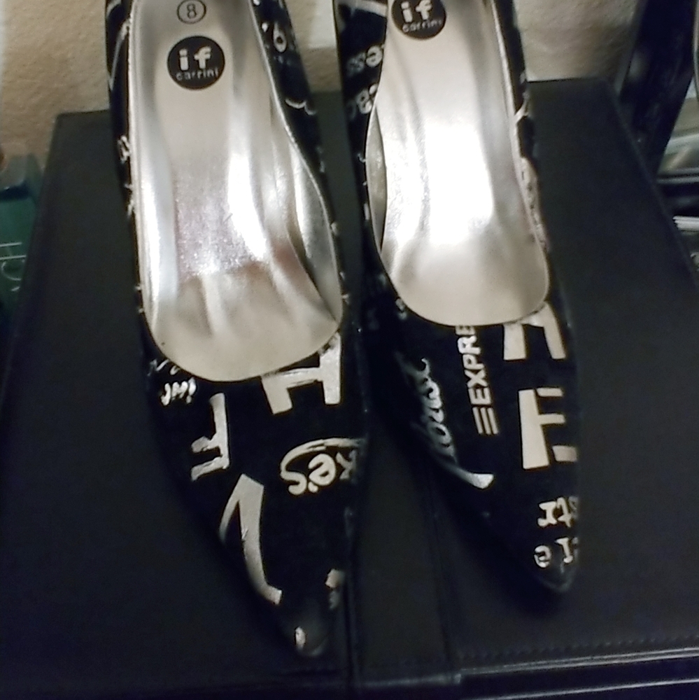 If Carrini Black and Silver Heels